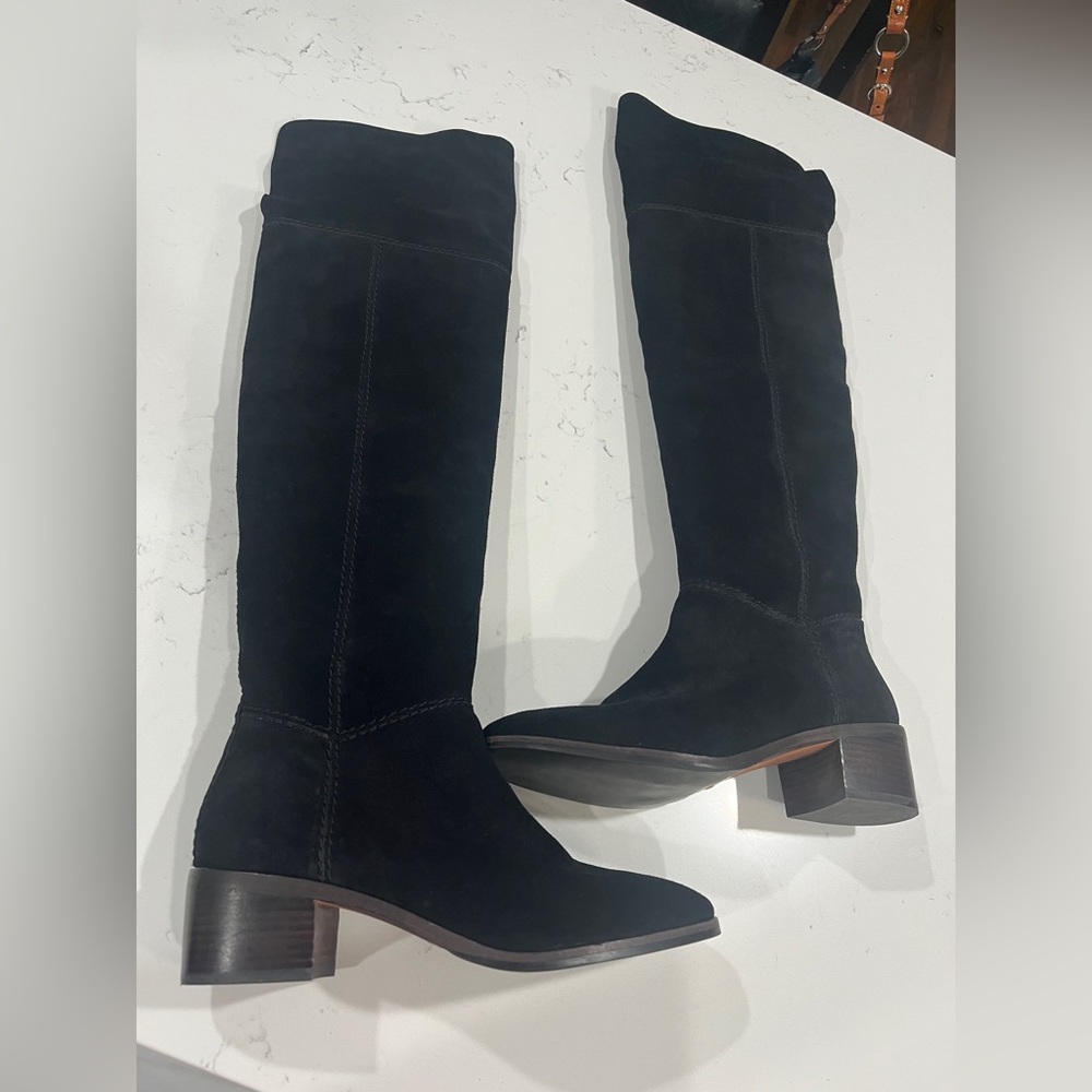 Coach Boots! - Picture 9 of 16